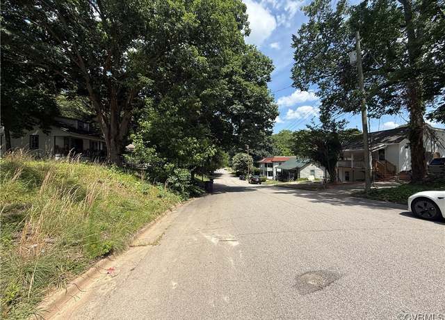 Property at 724 Chatham Ave, Danville, VA 24541