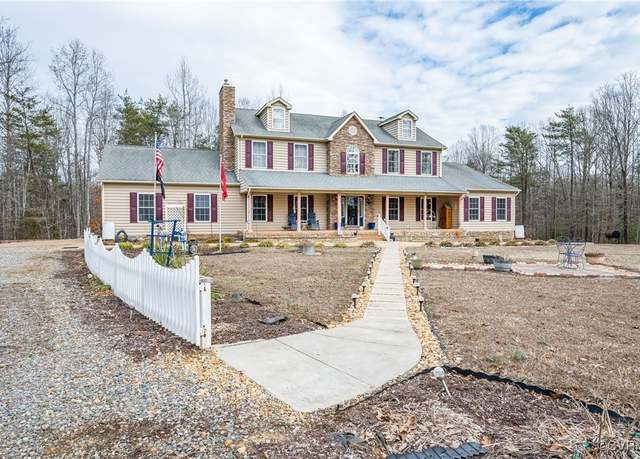 Property at 13023 Stonewall Jackson Rd, Woodford, VA 22580, 6 beds, 4.5 baths