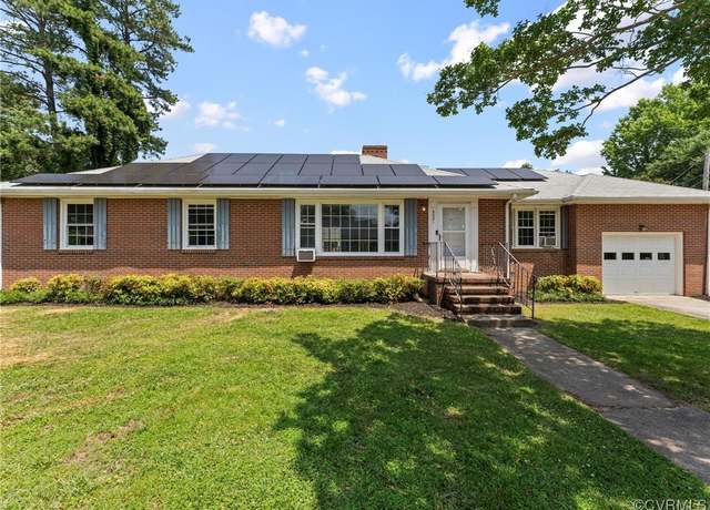 Property at 3301 Warsaw Ave, Hopewell, VA 23860, 3 beds, 2 baths