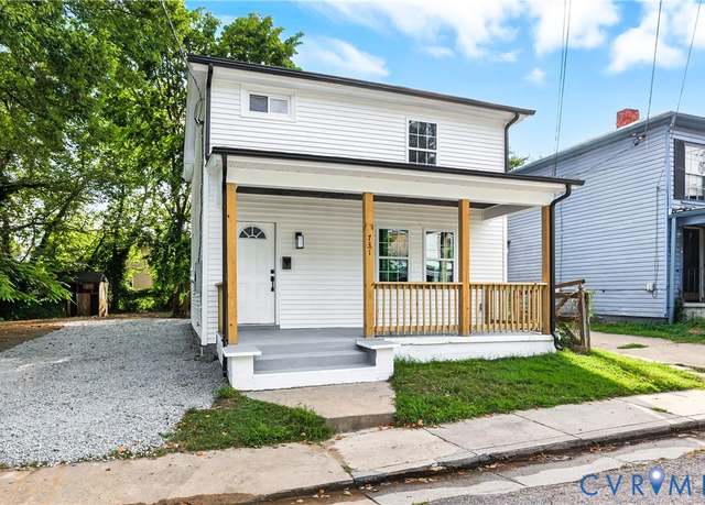 Property at 731 Blick St, Petersburg, VA 23803, 2 beds, 1.5 baths