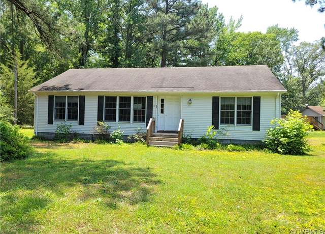 Property at 67 Lewis Ln, Lancaster, VA 22503, 3 beds, 2 baths