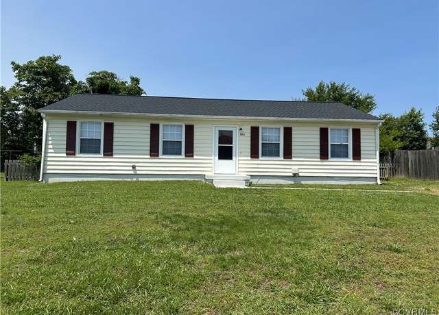 Property at 3913 Gloucester Dr, Hopewell, VA 23860, 3 beds, 1 bath