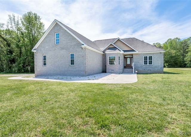 Property at 7193 Chestnut Church Rd, Henry, VA 23116, 3 beds, 2.5 baths
