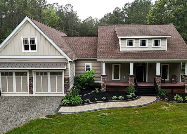 Property at 6420 Clayville Ln, Moseley, VA 23120, 4 beds, 3.5 baths