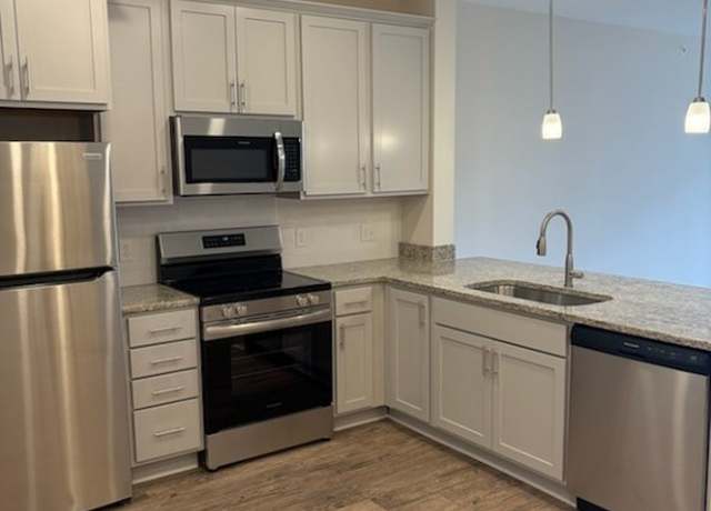 Property at 10530 Stony Bluff Dr #304, Ashland, VA 23005, 1 bed, 1 bath