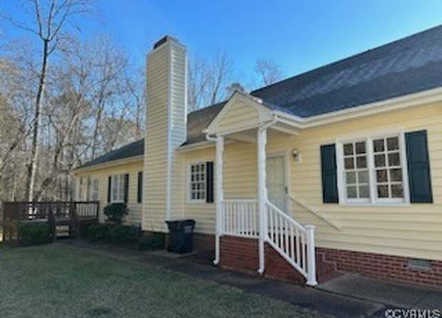 Property at 1120 Fort Hayes Dr, South Prince George, VA 23805, 3 beds, 2.5 baths