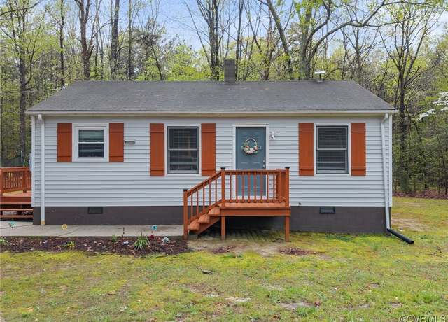 Property at 4112 Old Shore Rd, Blackstone, VA 23824, 2 beds, 1 bath