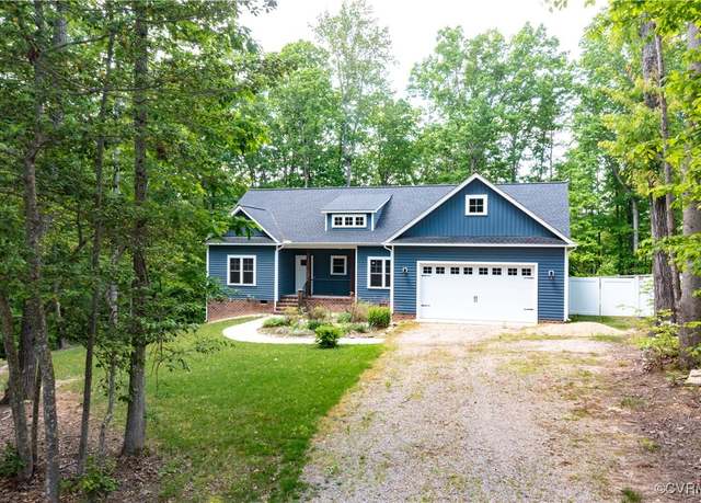 Property at 3536 Westbriar Ln, North Dinwiddie, VA 23803, 3 beds, 2 baths