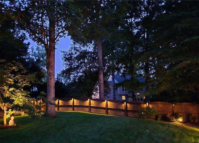Property at 1537 Winbury Dr, Midlothian, VA 23114, 4 beds, 2.5 baths