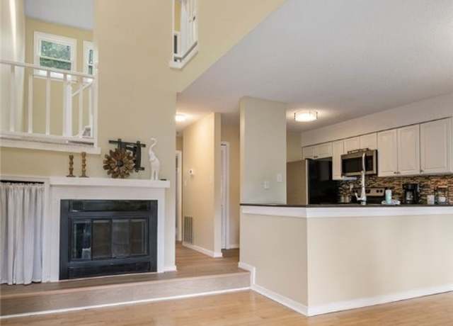 Property at 2615 Towngate Ct, Henrico, VA 23233, 2 beds, 2 baths