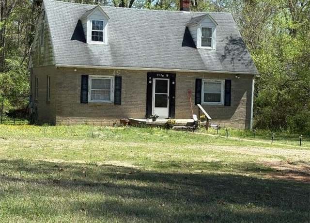 Property at 9515 Chester Rd, North Chesterfield, VA 23237, 4 beds, 1.5 baths