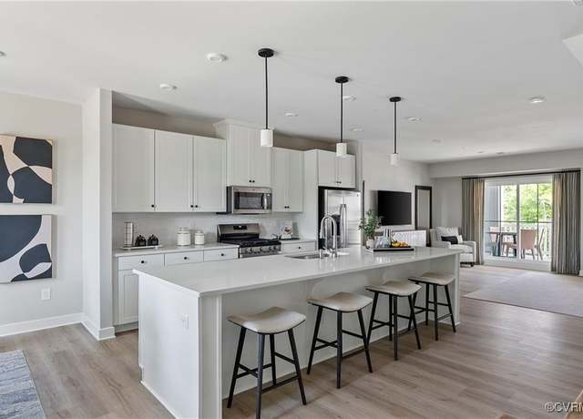 Property at 8049 Lake Laurel Ln Unit B, Glen Allen, VA 23059, 3 beds, 2.5 baths