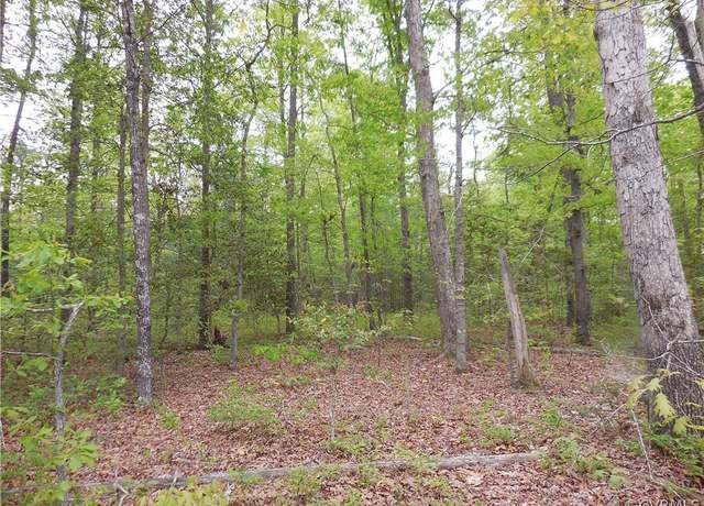 Property at 17128 Knoll Ridge Dr, Montpelier, VA 23015