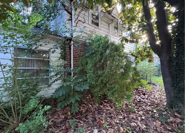 Property at 2606 Hawthorne Ave, Richmond, VA 23222, 3 beds, 1 bath
