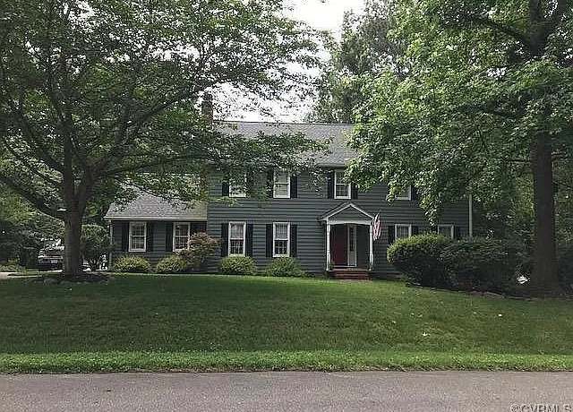 Property at 11711 Durrington Dr, Midlothian, VA 23236, 5 beds, 3.5 baths