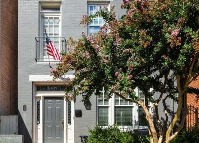 Property at 2106 Floyd Ave, Richmond, VA 23220, 3 beds, 2.5 baths