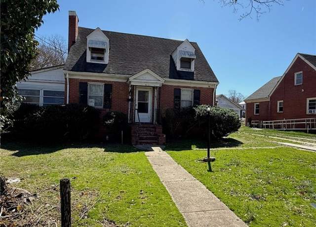 Property at 1640 Lamar Ave, Petersburg, VA 23803, 4 beds, 2 baths