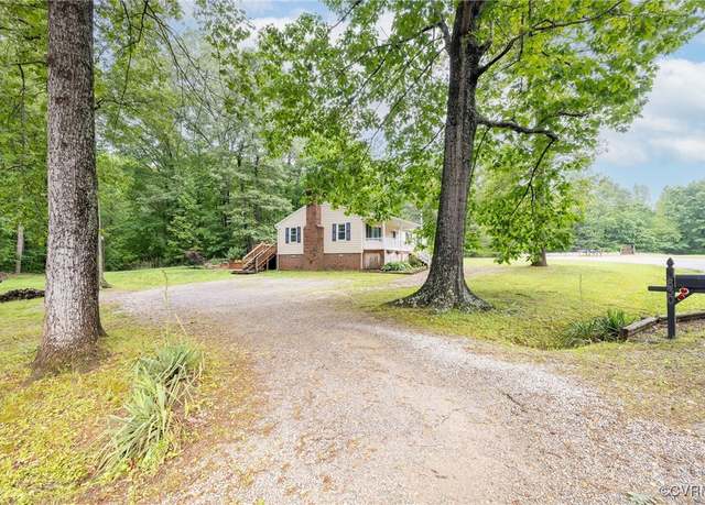 Property at 9830 Knobs Hill Ln, Amelia Courthouse, VA 23002, 3 beds, 2 baths