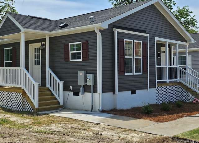 Property at 710 Wesley St, Petersburg, VA 23803, 3 beds, 2 baths