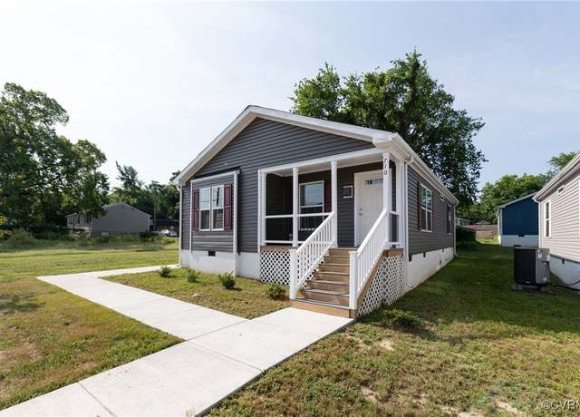 Property at 710 Wesley St, Petersburg, VA 23803, 3 beds, 2 baths