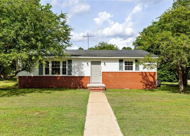 Property at 1909 Dinwiddie Ave, Hopewell, VA 23860, 3 beds, 2 baths