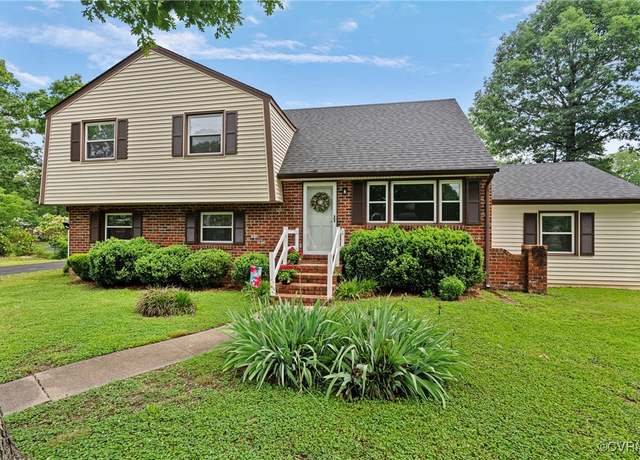 Property at 1501 Sainsbury Dr, Midlothian, VA 23113, 4 beds, 3 baths