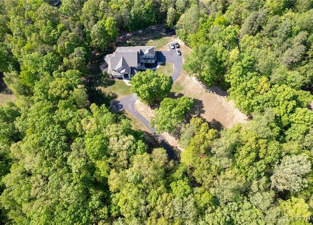 Property at 14362 Dawn Blvd, Doswell, VA 23047, 5 beds, 5 baths