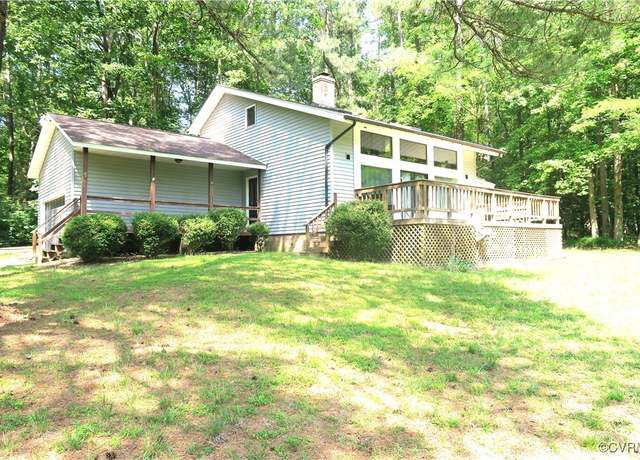 Property at 3029 Cicero Pkwy & 3035 Maplevale, Chester, VA 23831, 3 beds, 2 baths