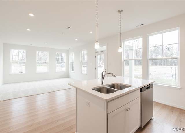 Property at 5320 Good Landing Rd #103, Glen Allen, VA 23059, 3 beds, 2.5 baths