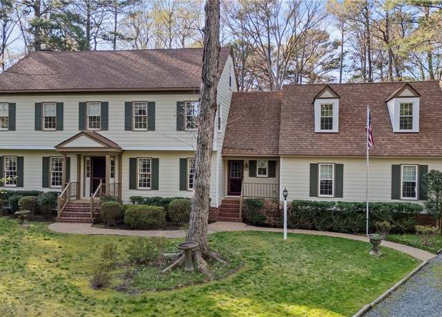 Property at 8407 Knollwood Ct, Mechanicsville, VA 23116, 5 beds, 3 baths