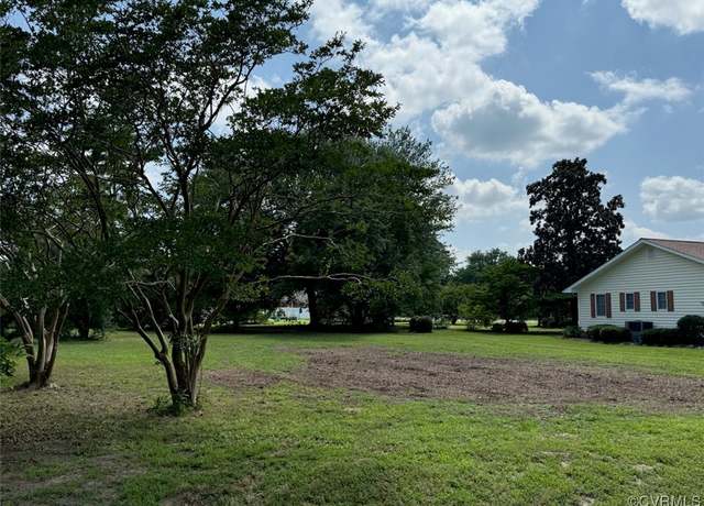 Property at 000 Howard St, Urbanna, VA 23175