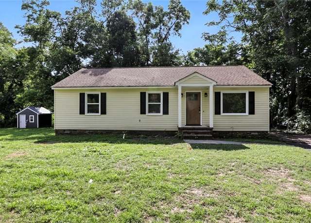 Property at 10900 Timonium Dr, Chester, VA 23831, 3 beds, 2 baths