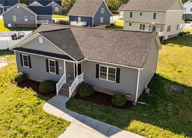 Property at 916 Yellowstone Dr, Hopewell, VA 23860, 3 beds, 2 baths