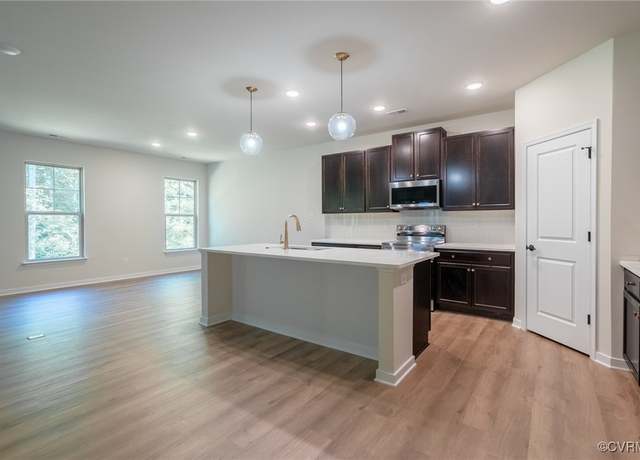Property at 15730 Canoe Pointe Loop, Moseley, VA 23120, 2 beds, 2 baths