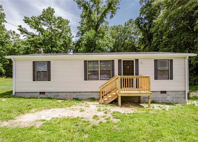Property at 21113 River Rd, Sutherland, VA 23885, 3 beds, 2 baths