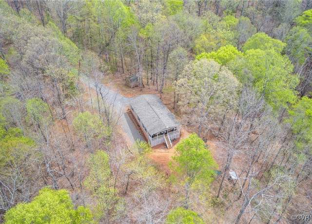 Property at 100 Quatrone Ct, Pittsville, VA 24139, 3 beds, 2 baths