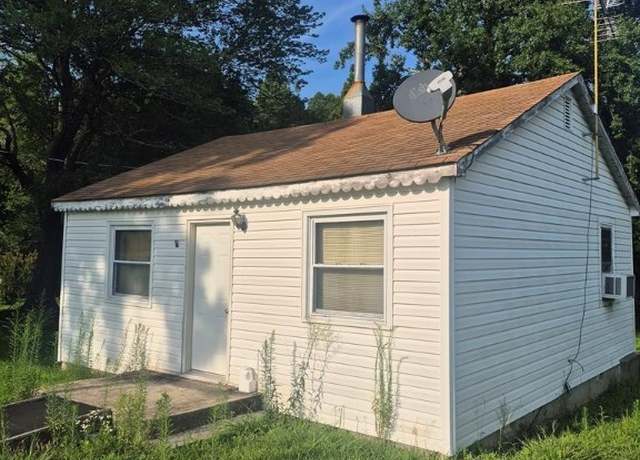 Property at 3686 Crawley Rd, Charlotte Courthouse, VA 23934, 2 beds, 1 bath