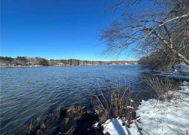 Property at 861 Sutherland Rd, Church Road, VA 23833