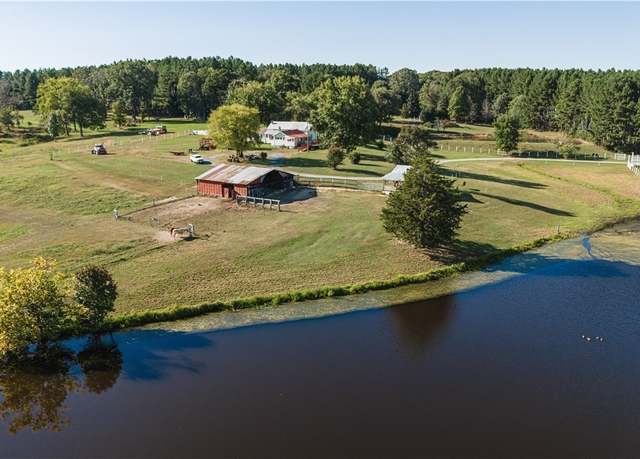Property at 840 Tabernacle, Buffalo Junction, VA 24529, 4 beds, 2.5 baths