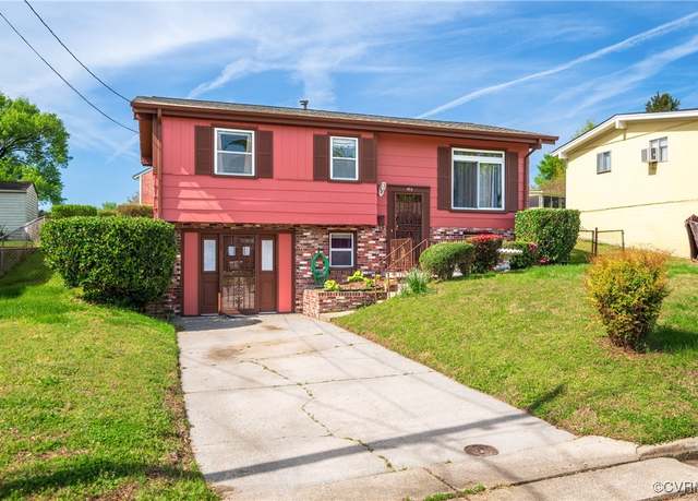 Property at 930 Cool Spring Dr, Petersburg, VA 23803, 3 beds, 1.5 baths