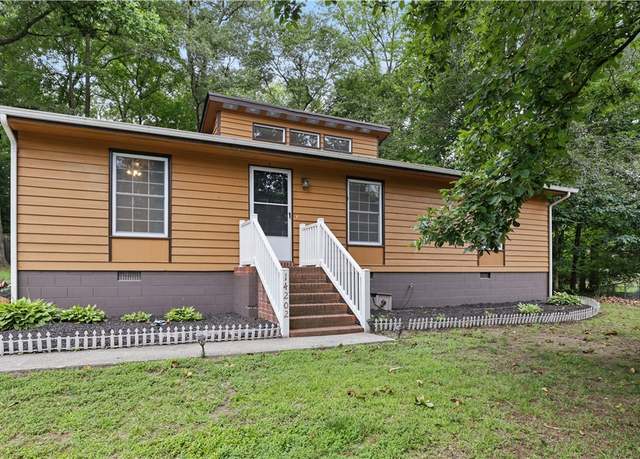 Property at 14202 Barberry Ct, Chester, VA 23836, 3 beds, 2 baths