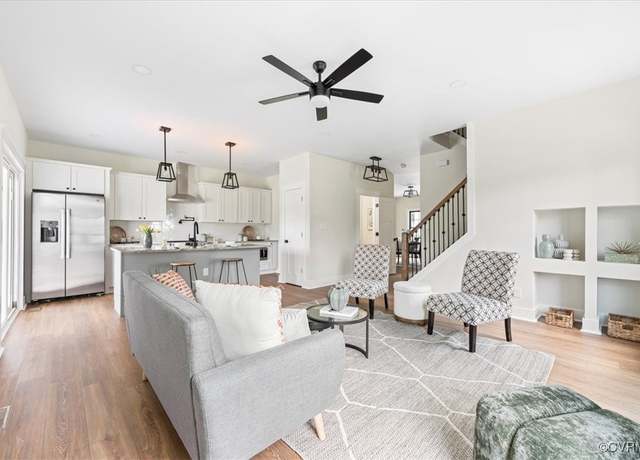 Property at 303 Webster St, Petersburg, VA 23803, 4 beds, 2.5 baths