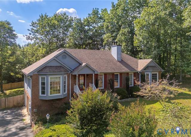 Property at 114 W Pebble Beach Dr, Gordonsville, VA 22942, 4 beds, 3 baths
