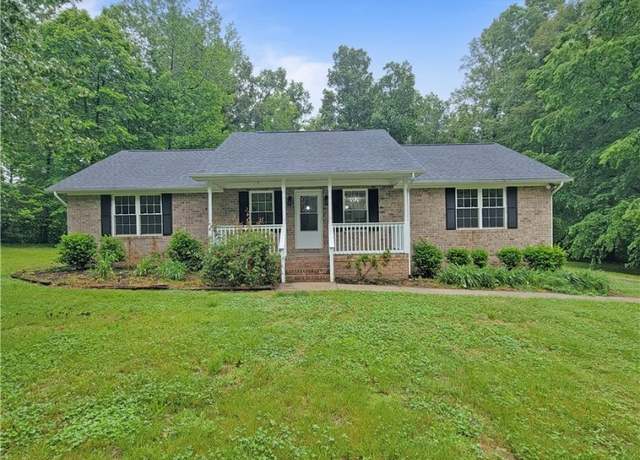 Property at 19164 Woodsons Mill Rd, Beaverdam, VA 23015, 3 beds, 2 baths
