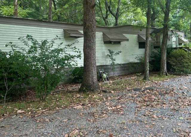 Property at 7945 Crab Thicket Rd, Gloucester, VA 23061, 2 beds, 1 bath
