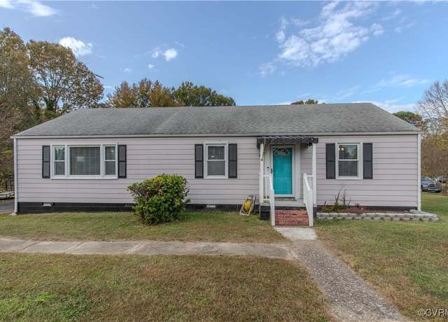 Property at 2901 Portsmouth St, Hopewell, VA 23860, 3 beds, 2 baths