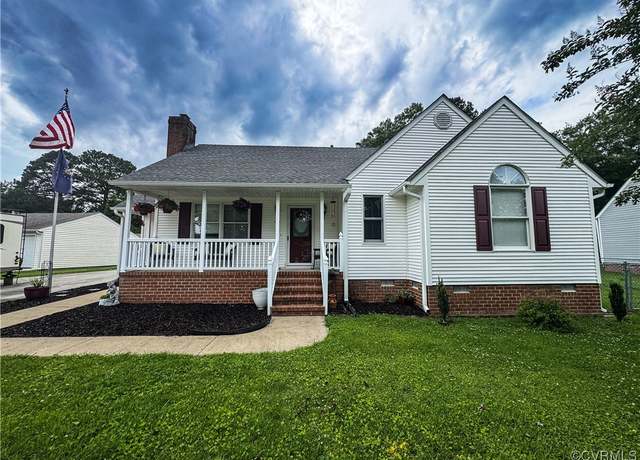 Property at 1004 Heretick Ave, Hopewell, VA 23860, 3 beds, 2 baths