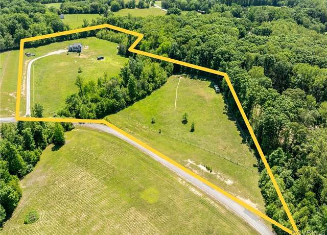 Property at 5245 Old Tavern Dr, Powhatan, VA 23139, 4 beds, 3.5 baths