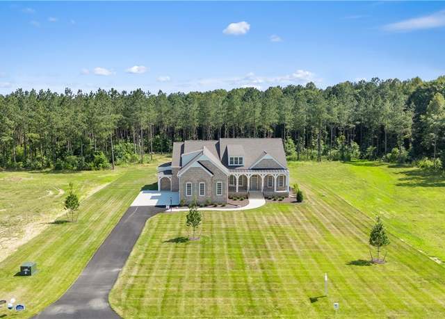 Property at 8383 Mount Eagle Rd, Hanover, VA 23005, 4 beds, 4.5 baths