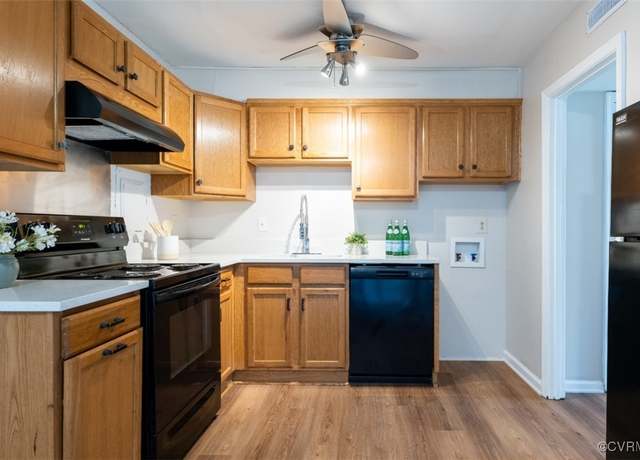 Property at 4700 Brimley Pl, North Chesterfield, VA 23234, 3 beds, 1.5 baths